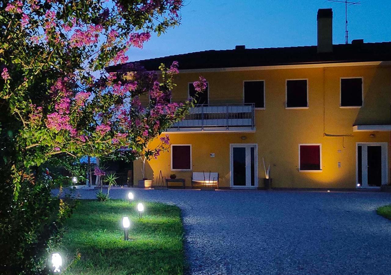 Yard 151 Appartement Noventa di Piave Buitenkant foto